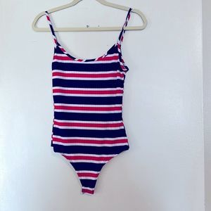 3/$25 Fashion Nova bodysuit